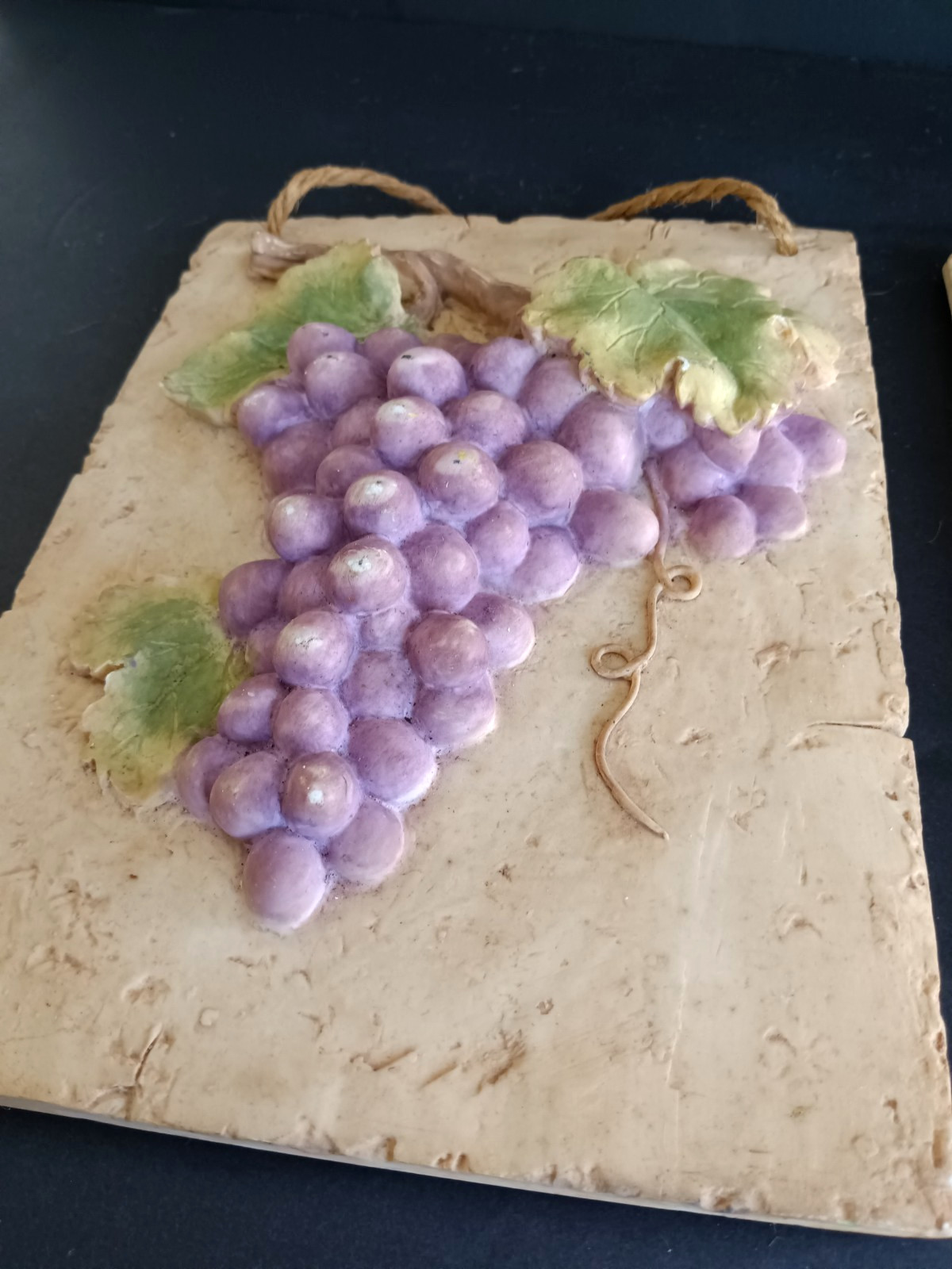 Kitchen Wall Plaques Tuscan Rustic 3D Pears Grapes 2 Textured Resin Jute Hangers