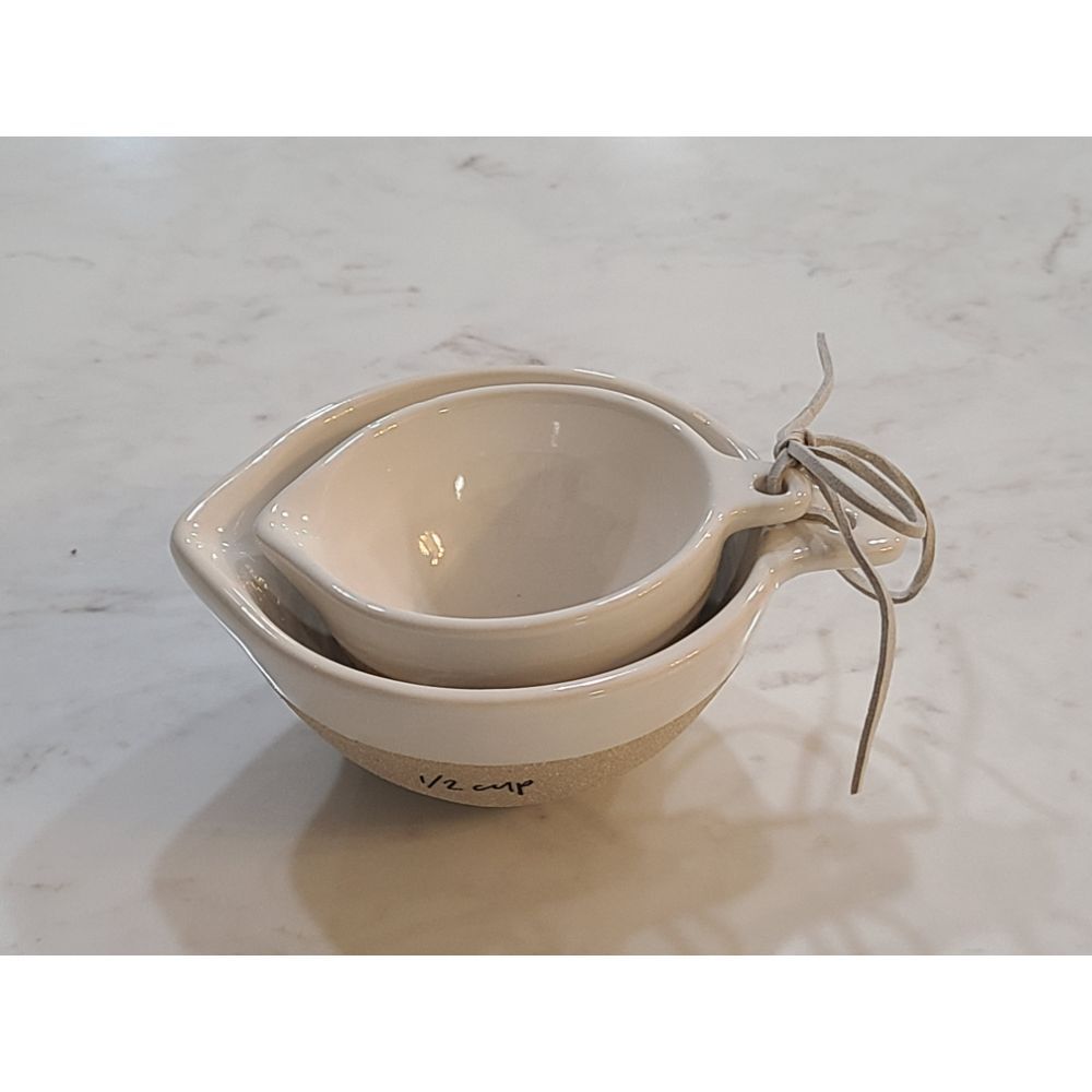 Mud Pie E2 Farmstead Nested Set of 2 Measuring Cups Bowls 42600503 DEFECT