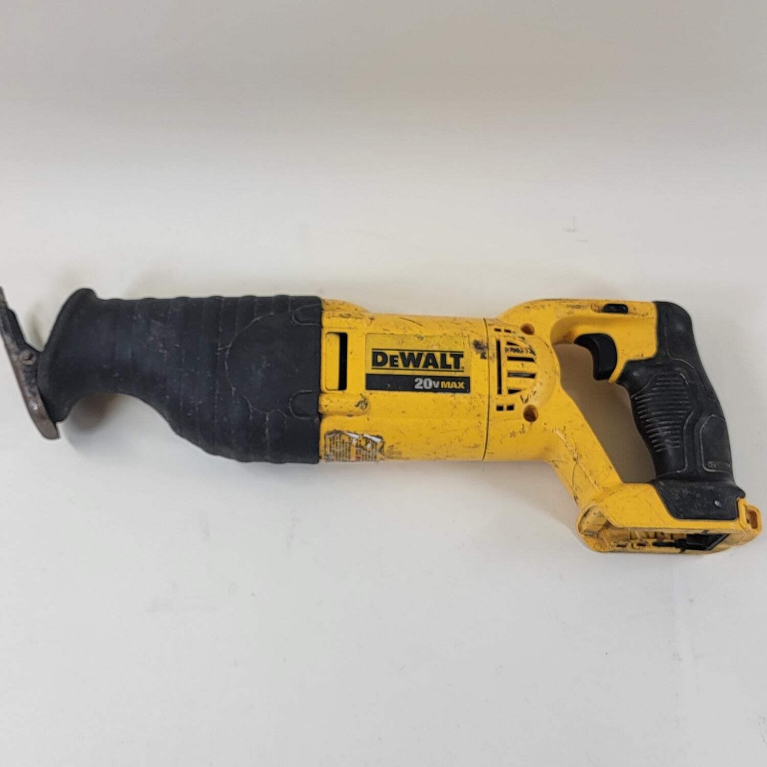 DeWalt DCS381 20V Type 1 Variable Speed Reciprocating Saw