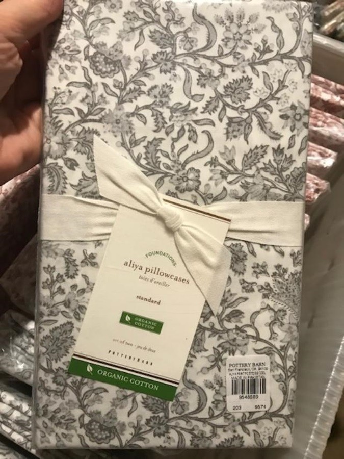 Pottery Barn Aliya Floral Standard Pillowcases Set 2 Gray Pair New🦩.