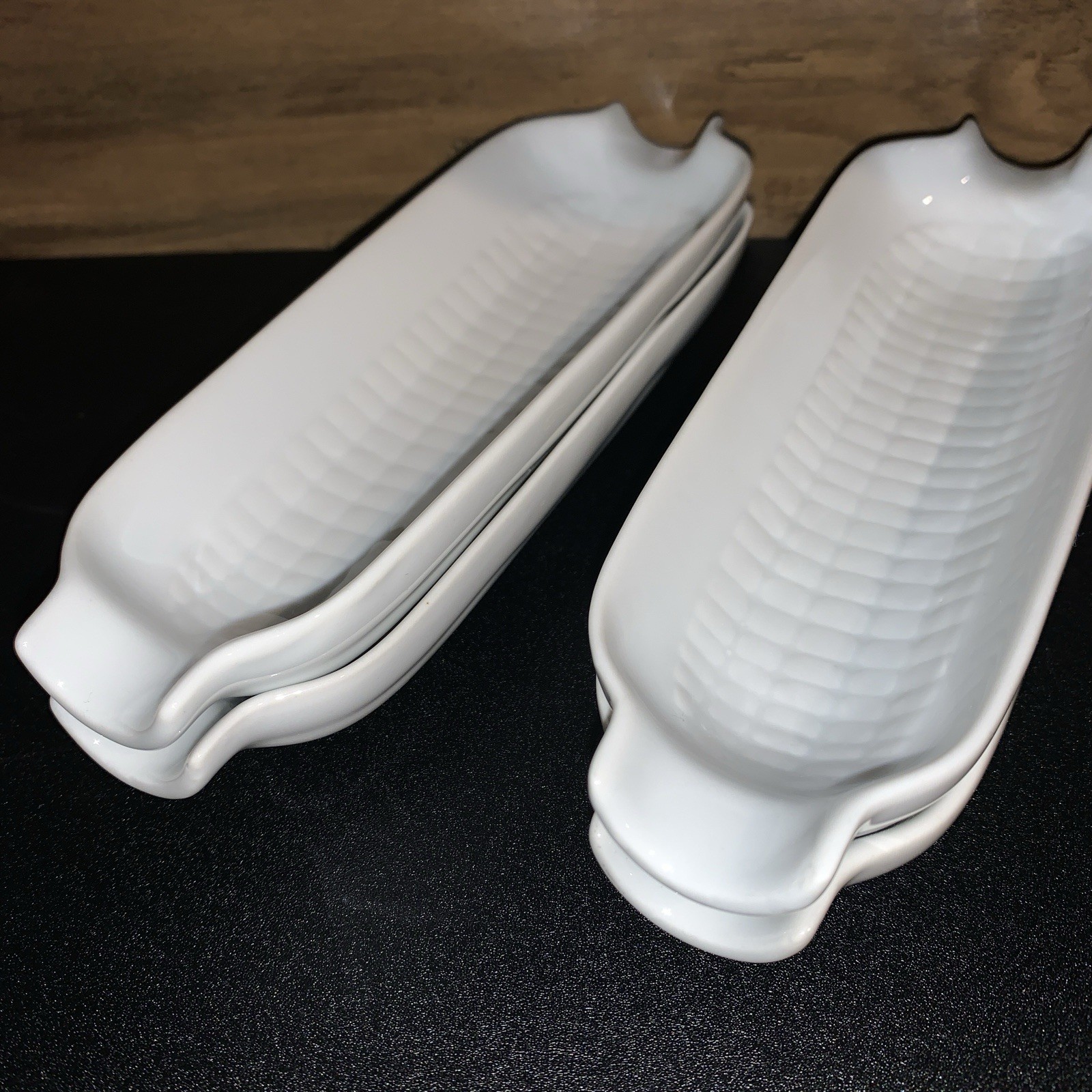 4 Porcelain White Corn Cob Serving Plates Dishes Thanksgiving Holiday Table