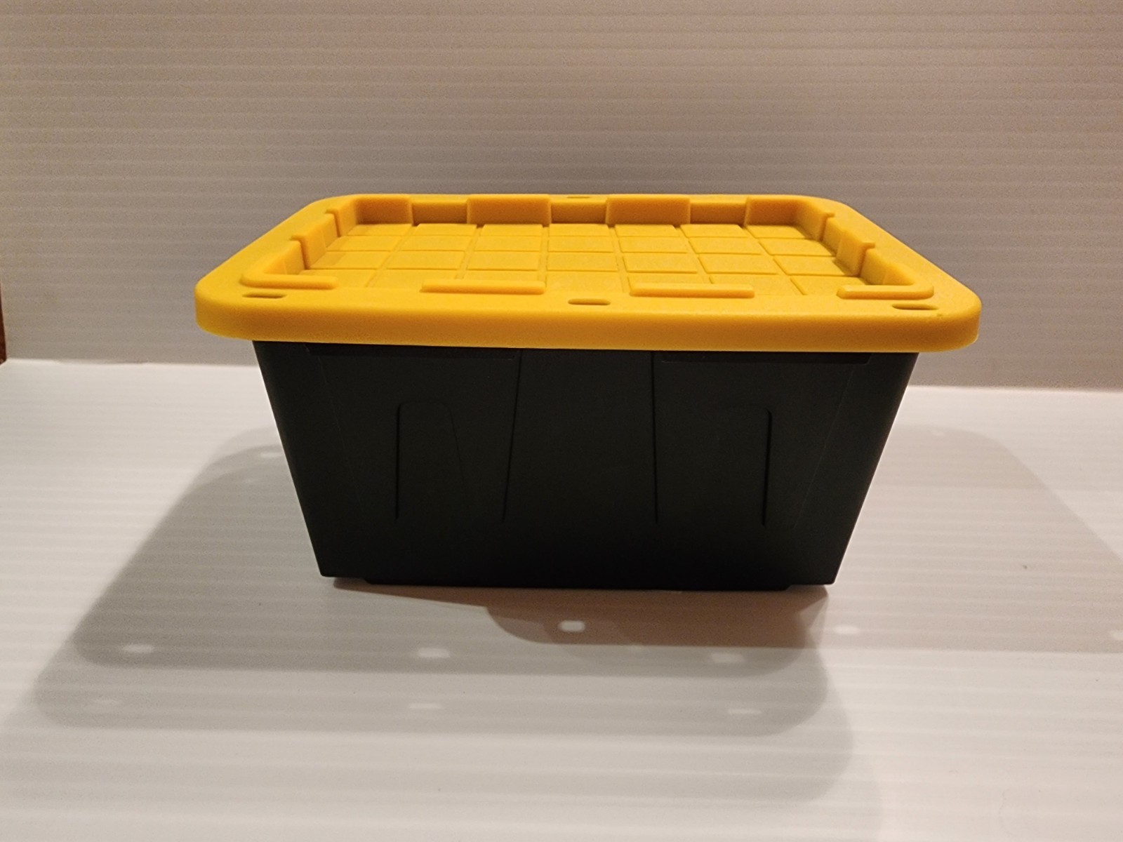 Lowes Lowe’s Teeny Totes, X-Small, .38 Quarts, Black Tote W/Yellow Lid Mini Tote