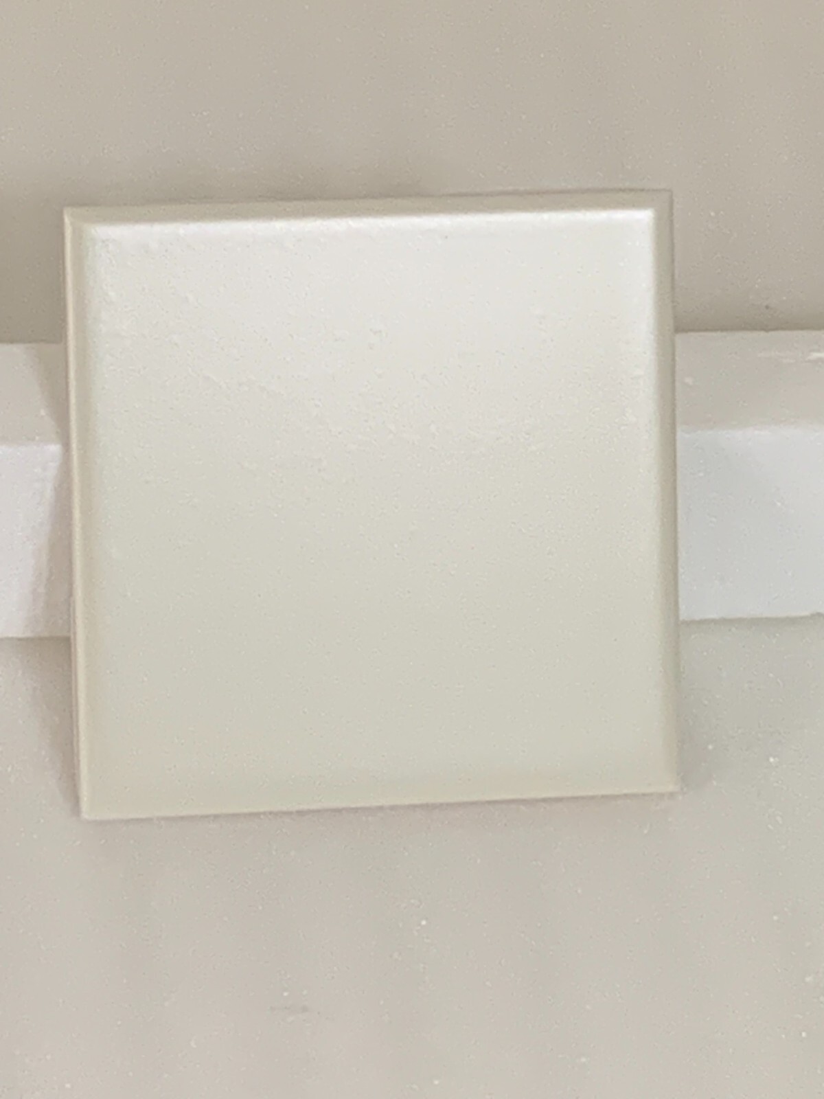 New Vintage Florida Ceramic Tile Bone White 4 3/8″ x 4 3/8″ Matte *8*pcs