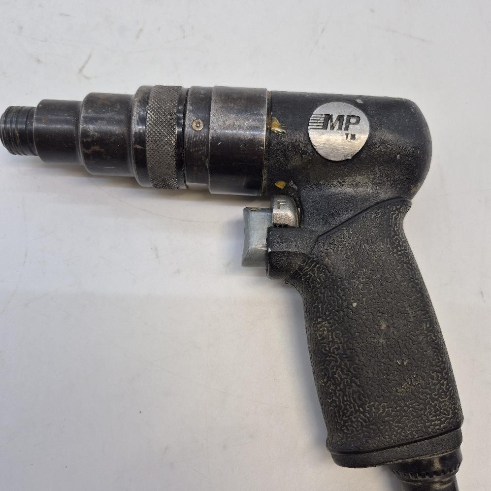 Master Power Pneumatic 1/4″ Hex Screwdriver MP2465SR Black (GO1068518)