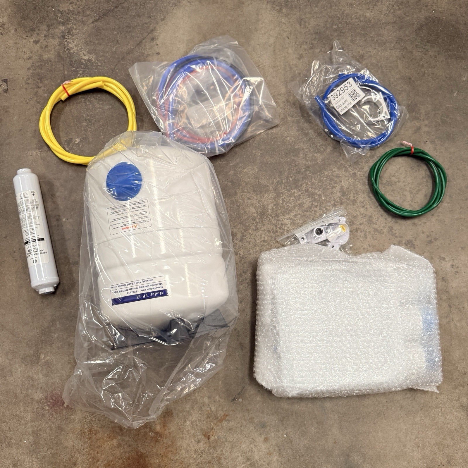 GE Under Sink 5-Stage Reverse Osmosis Water Filtration System (GXRV40TBN)
