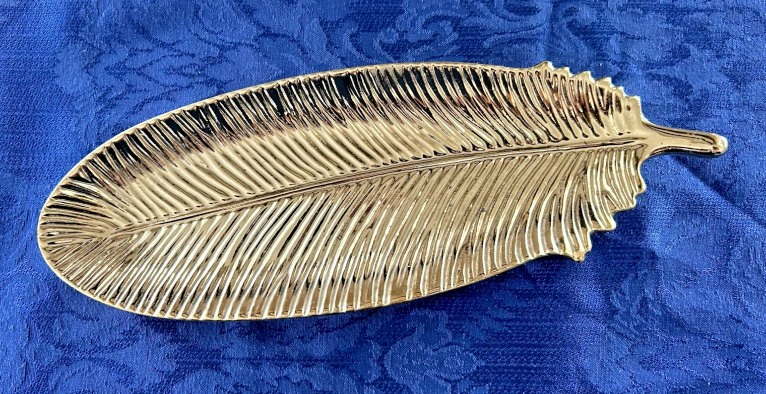 Gold Tone Feather or Leaf Shaped Decorative Dish Porcelain or Ceramic 11″x4″