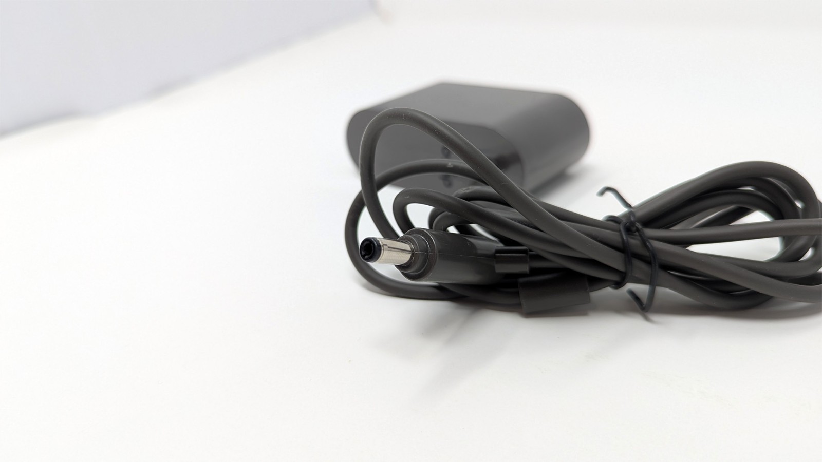 Dyson Class 2 Battery Charger (Model 210826-03)